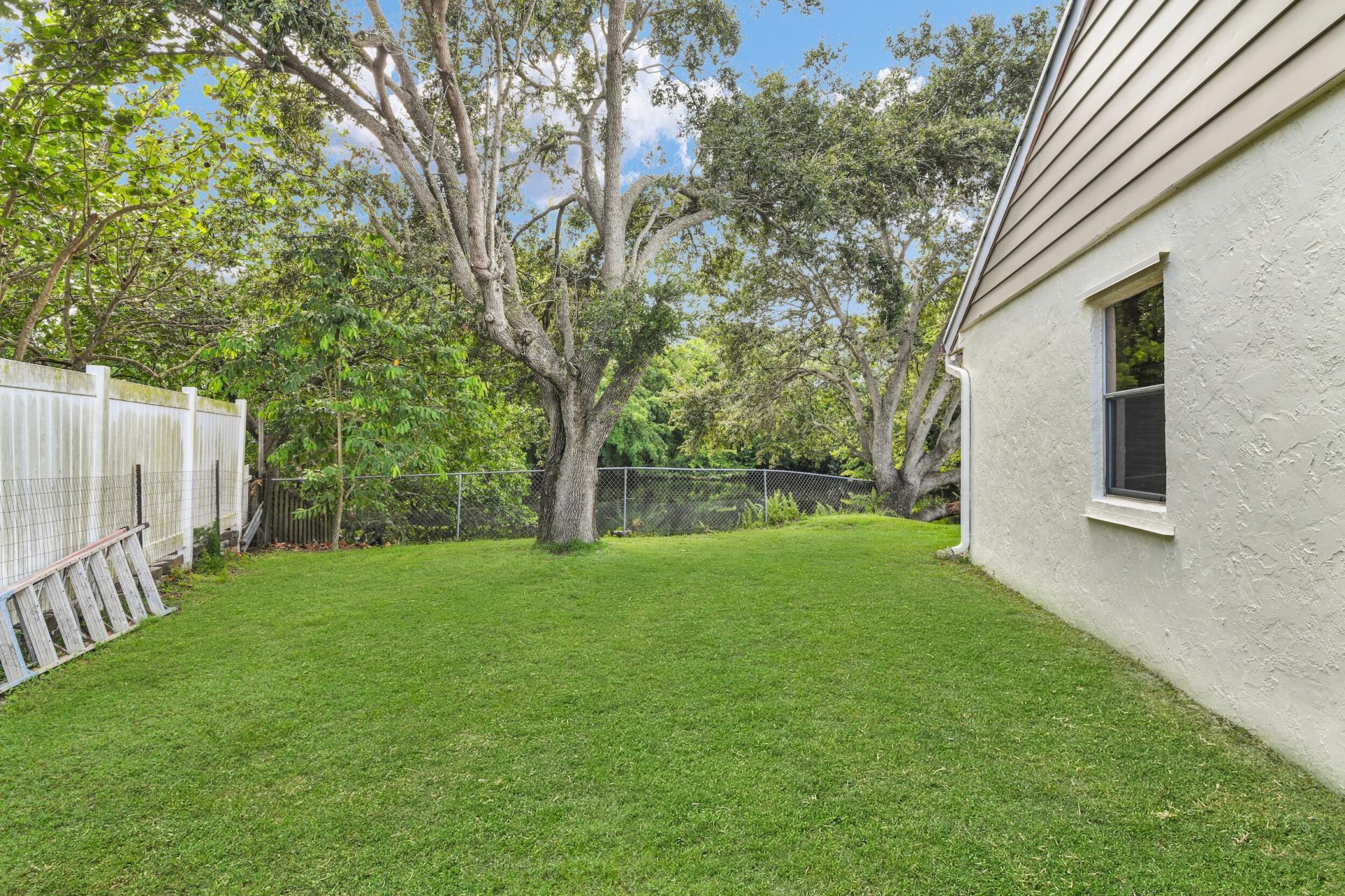 3930 NW 79th Way, Davie, FL 33024 Photo