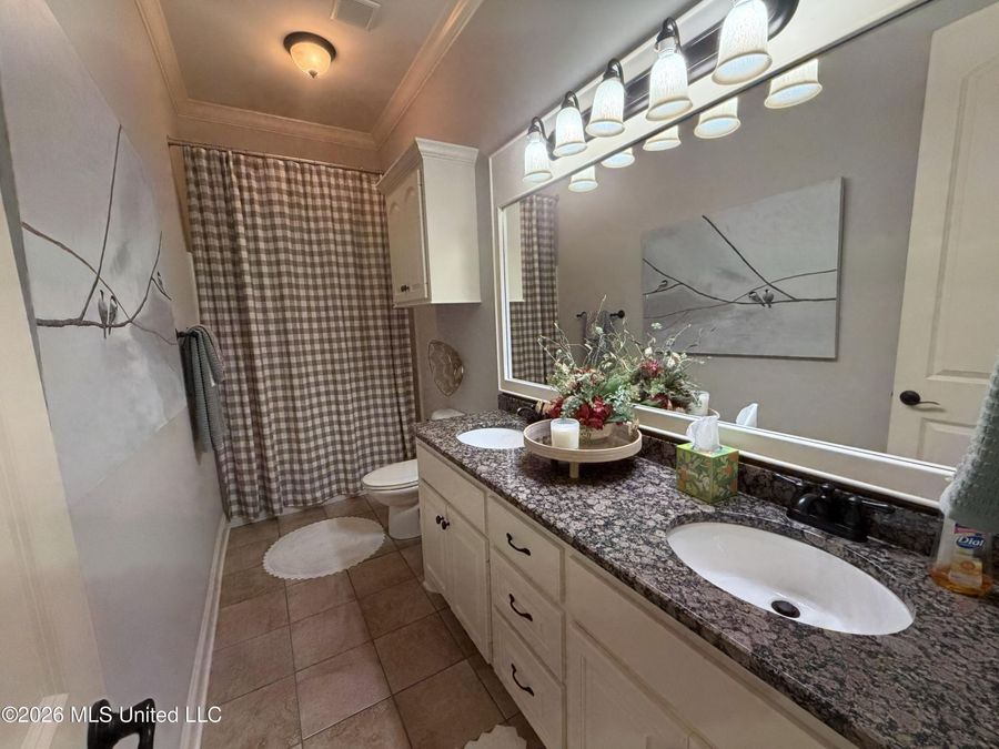 Property Image 40