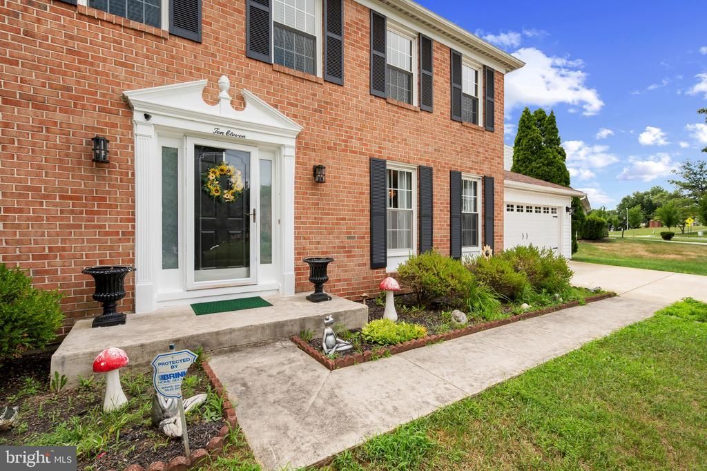 1011 WINGED FOOT DRIVE , BOWIE, MD 20721