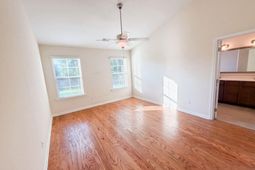 152 Castlefield Drive  photo 4