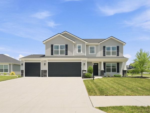 14624 Verona Lakes Passage, Fort Wayne, IN 46814