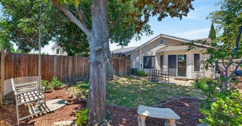 8024 Deer Lake Dr, Sacramento, CA 95823 Photo