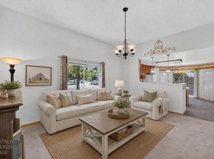 8024 Deer Lake Dr, Sacramento, CA 95823 Photo