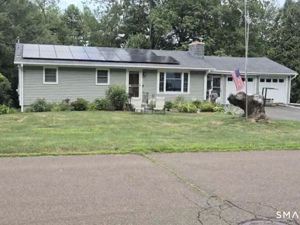 11 Jeffrey, Branford, CT 06405