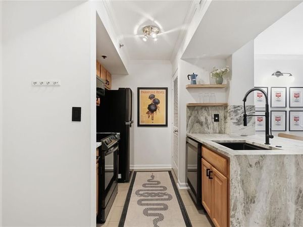 795 Hammond Drive, Unit 603, Sandy Springs, GA 30328