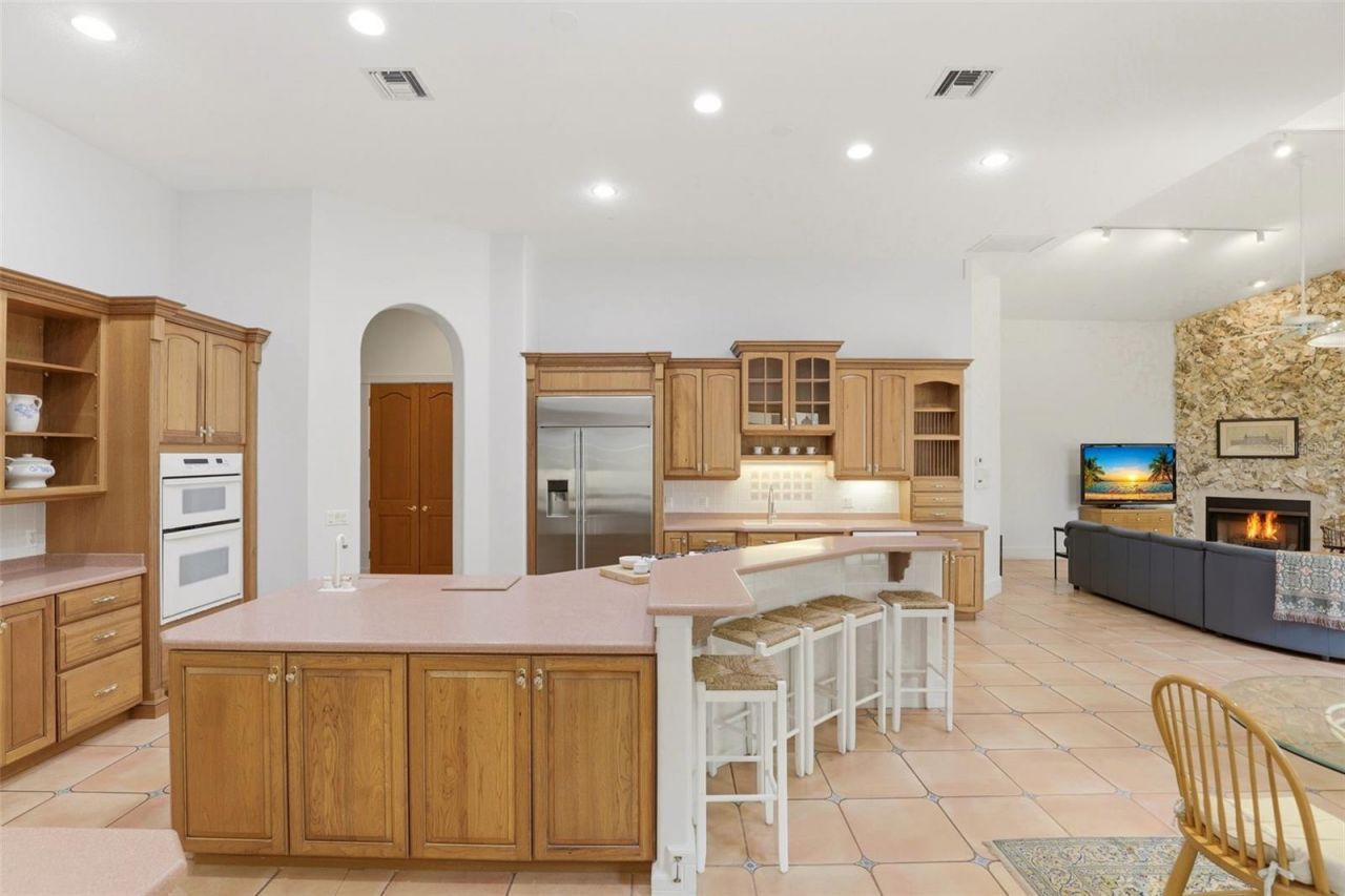 9813 Lake Georgia Drive, Orlando, FL 32817 Photo