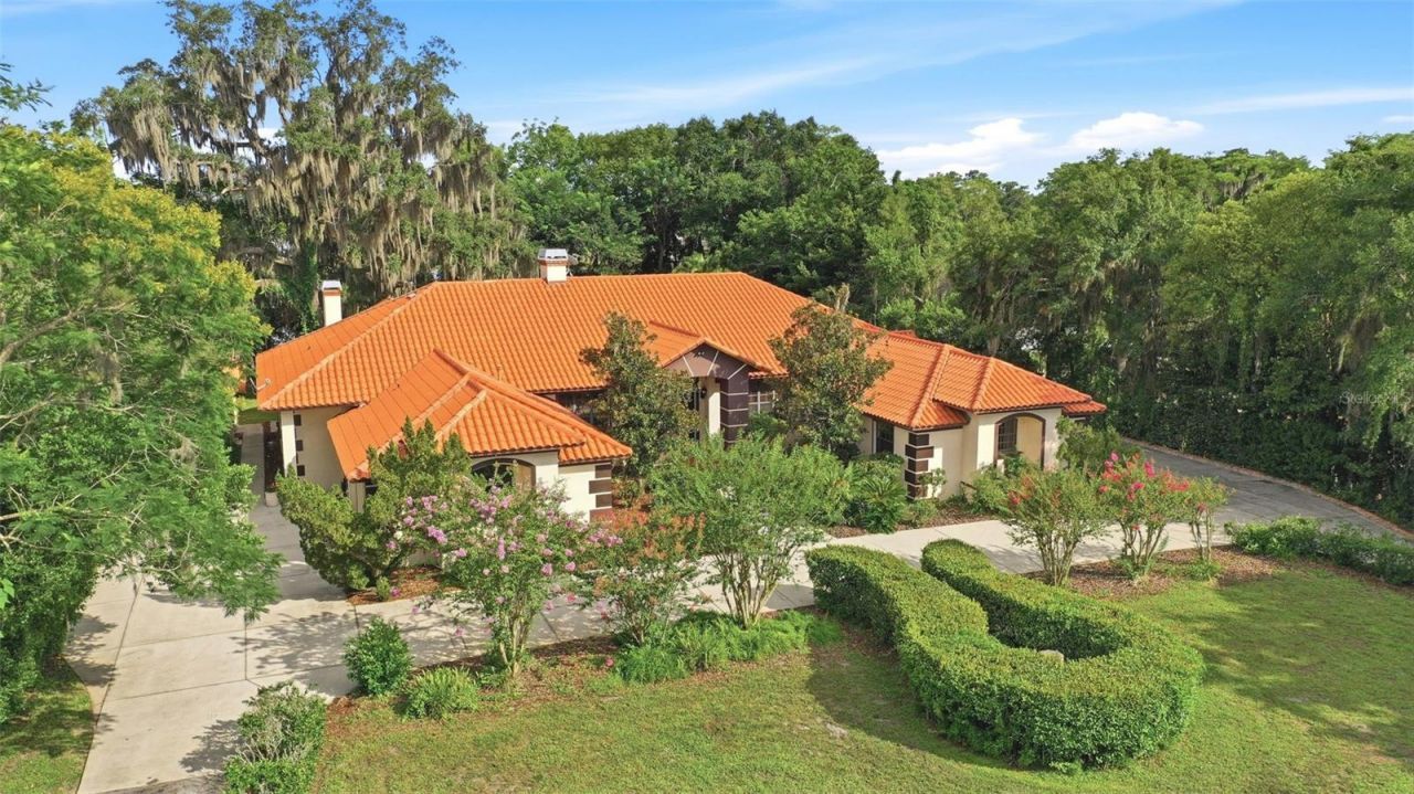 9813 Lake Georgia Drive, Orlando, FL 32817 Photo