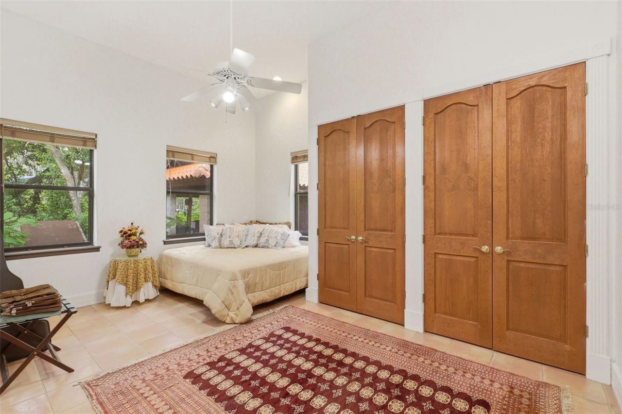 9813 Lake Georgia Drive, Orlando, FL 32817 Photo