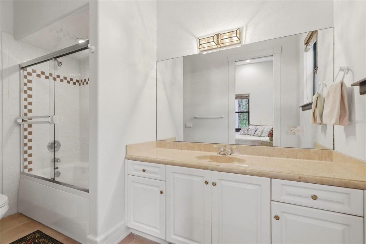 9813 Lake Georgia Drive, Orlando, FL 32817 Photo