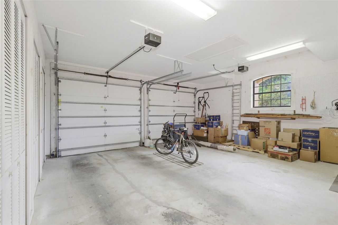 9813 Lake Georgia Drive, Orlando, FL 32817 Photo