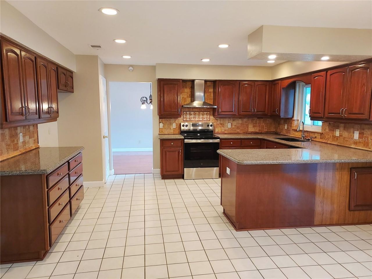 702 Hyssop Place, Brandon, FL 33510 Photo