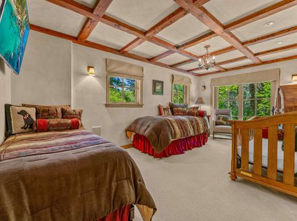 252 Vista Pines Circle, Tahoe Vista, CA 96148 Photo