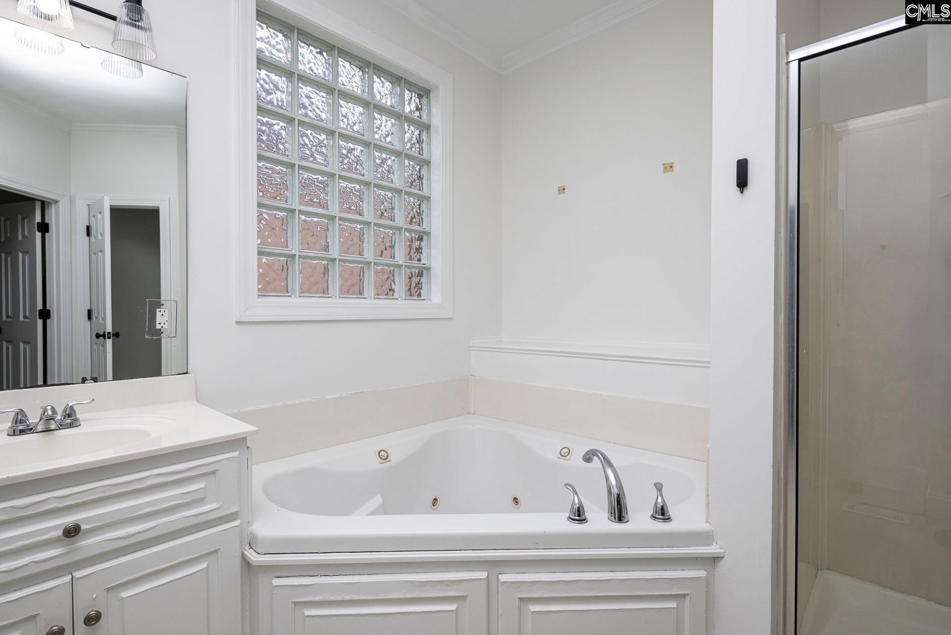 108 Sherborne Lane  Photo 31