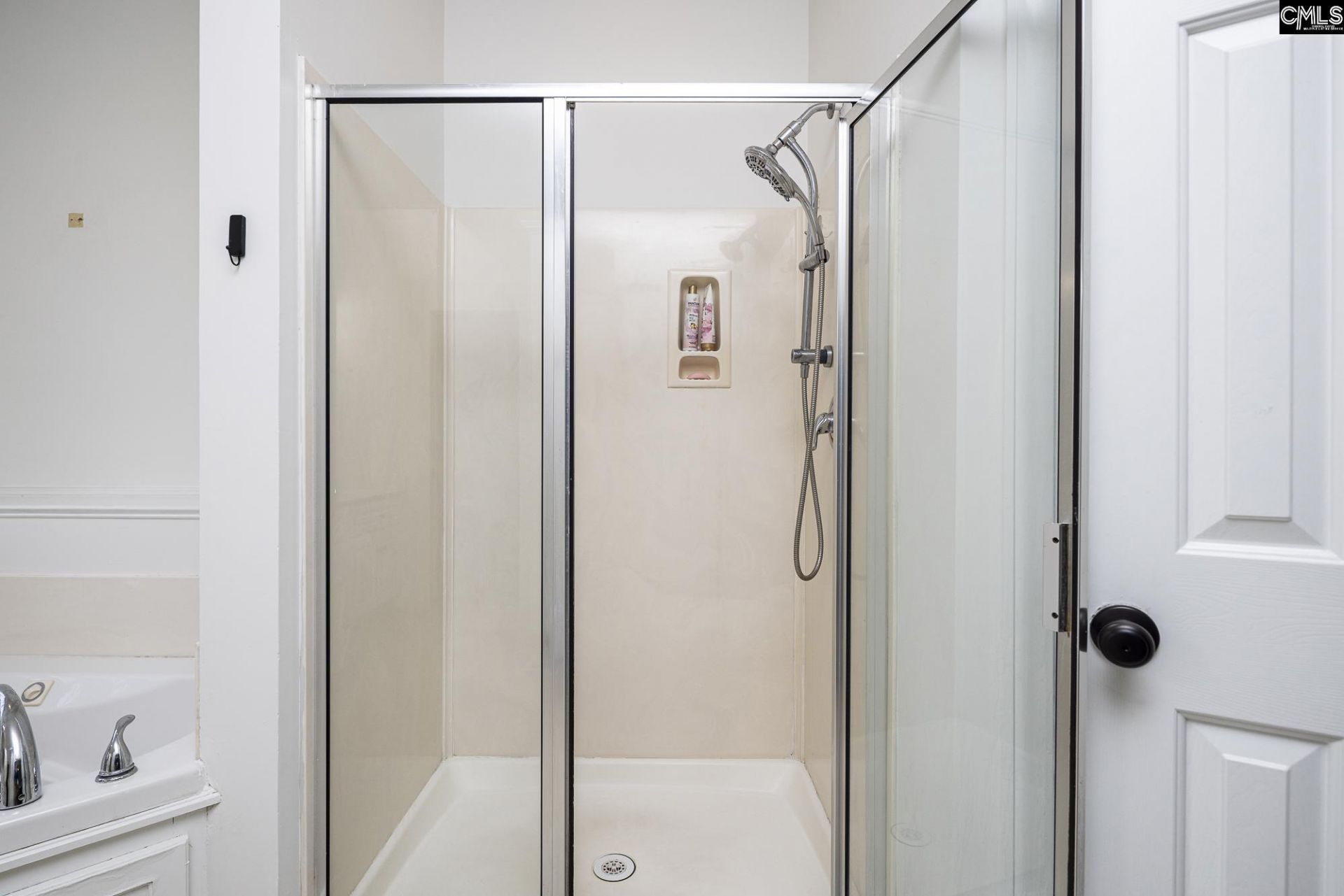 108 Sherborne Lane  Photo 32