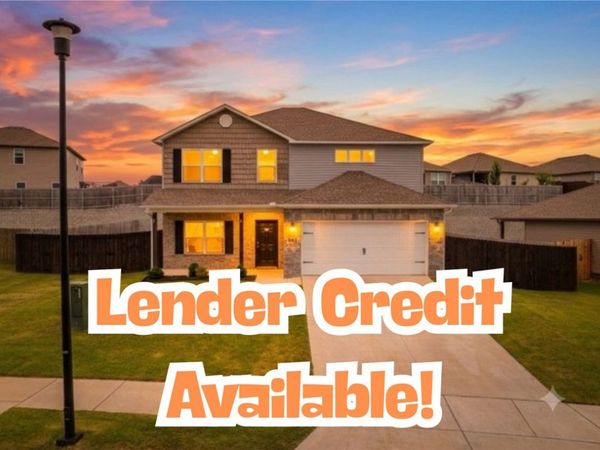 541 Woodcreek Loop , Lowell, AR 72745