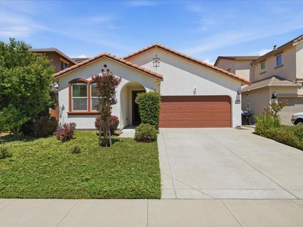 9327 Wild Lilac Cir, Sacramento, CA 95829