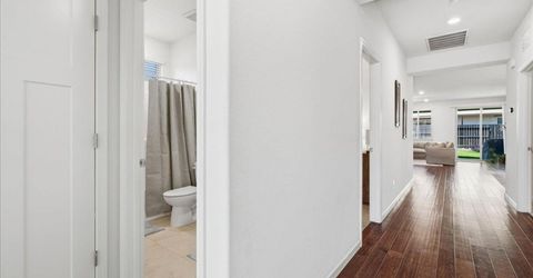 9327 Wild Lilac Cir, Sacramento, CA 95829 Photo