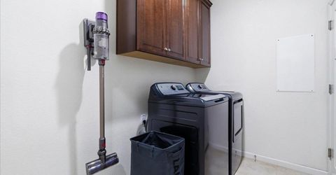 9327 Wild Lilac Cir, Sacramento, CA 95829 Photo