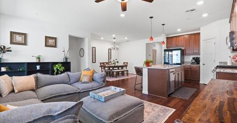 9327 Wild Lilac Cir, Sacramento, CA 95829 Photo