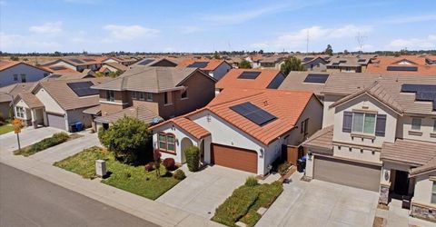 9327 Wild Lilac Cir, Sacramento, CA 95829 Photo