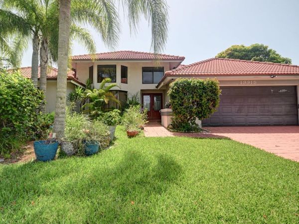 19915 Back 9 Drive, Boca Raton, FL 33498