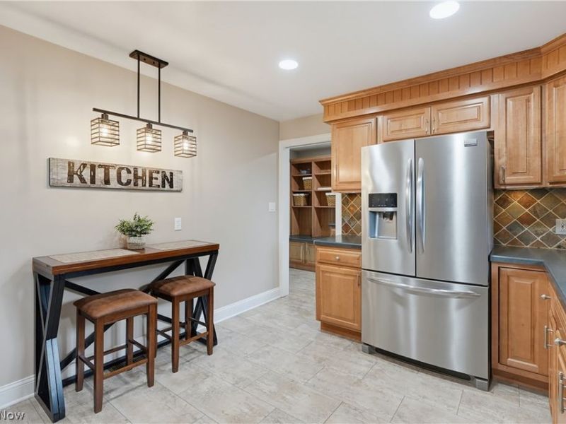 855 Nemet Drive, Seven Hills, OH 44131 Photo 10