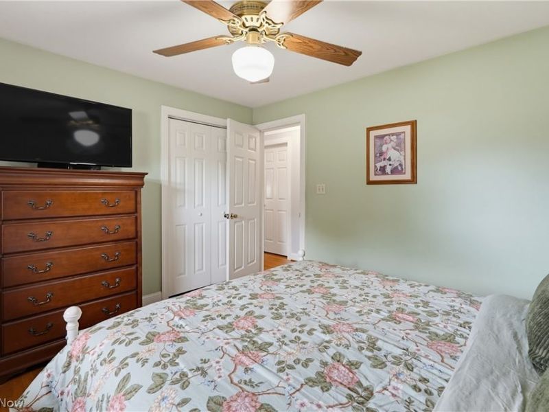 855 Nemet Drive, Seven Hills, OH 44131 Photo 20