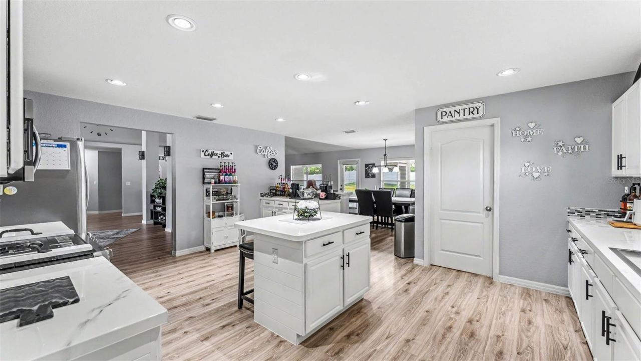 2855 Blackwater Oaks Drive, Mulberry, FL 33860 Photo