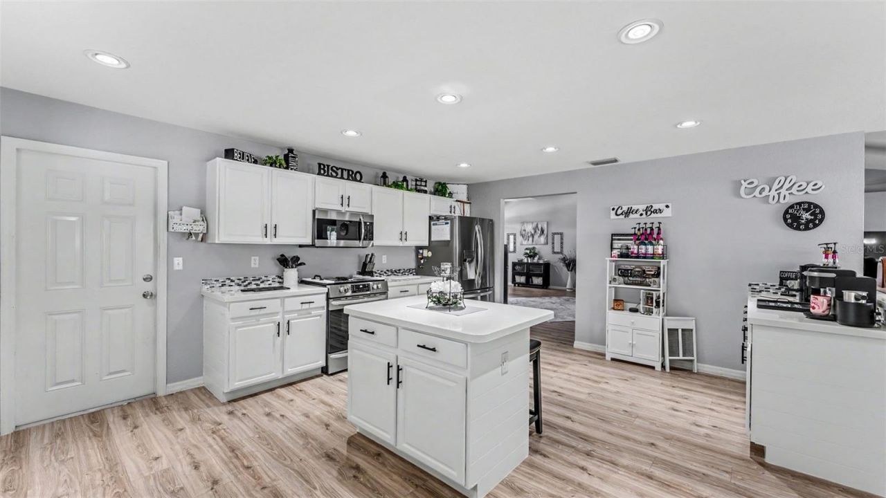 2855 Blackwater Oaks Drive, Mulberry, FL 33860 Photo
