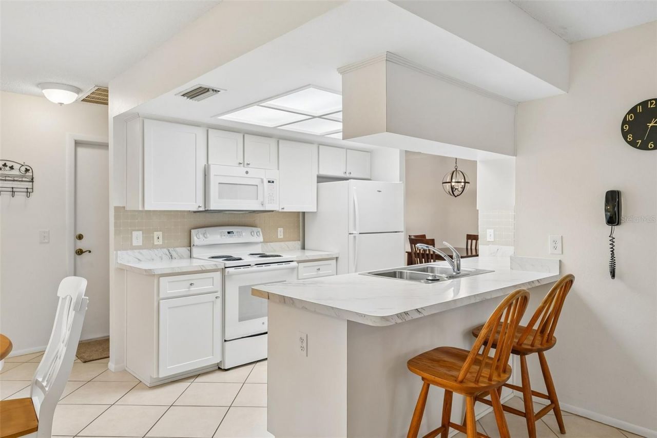 10735 Buckfield Drive , Port Richey, FL 34668 Photo