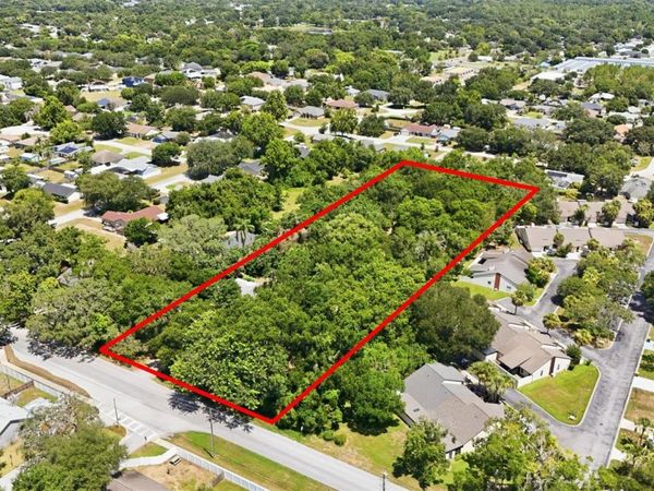 2675 E WASHINGTON AVENUE , EUSTIS, FL 32726