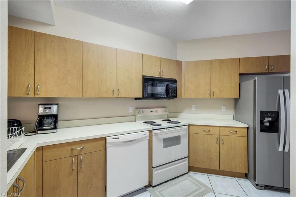 6384 Huntington Lakes Cir, Unit 103, Naples, FL 34119 Photo