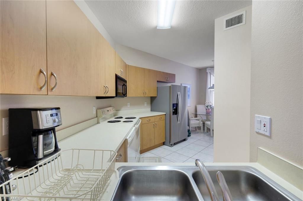 6384 Huntington Lakes Cir, Unit 103, Naples, FL 34119 Photo
