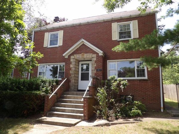 3611 W 3rd Ave, Beaver Falls, PA 15010