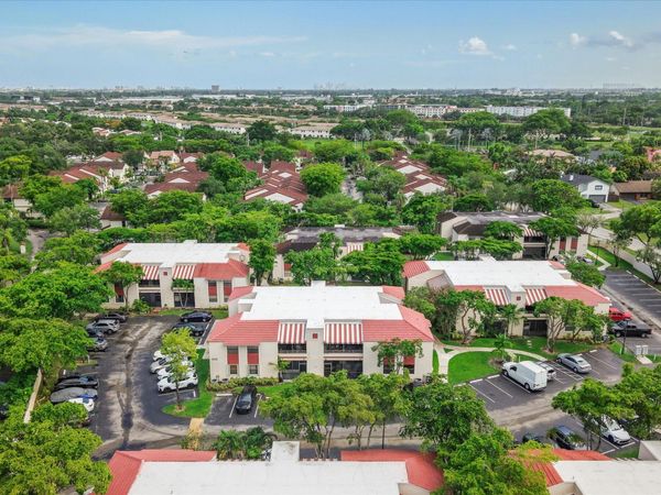 20015 NE 3rd Court, Unit 1, Miami, FL 33179