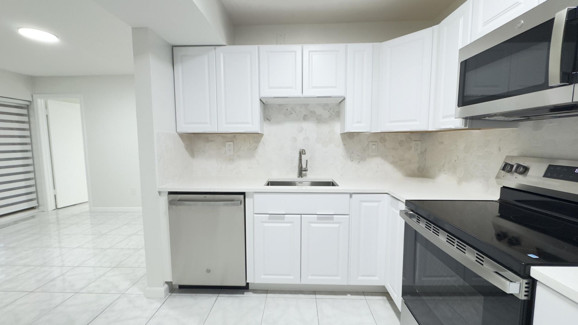 20015 NE 3rd Court, Unit 1, Miami, FL 33179 Photo