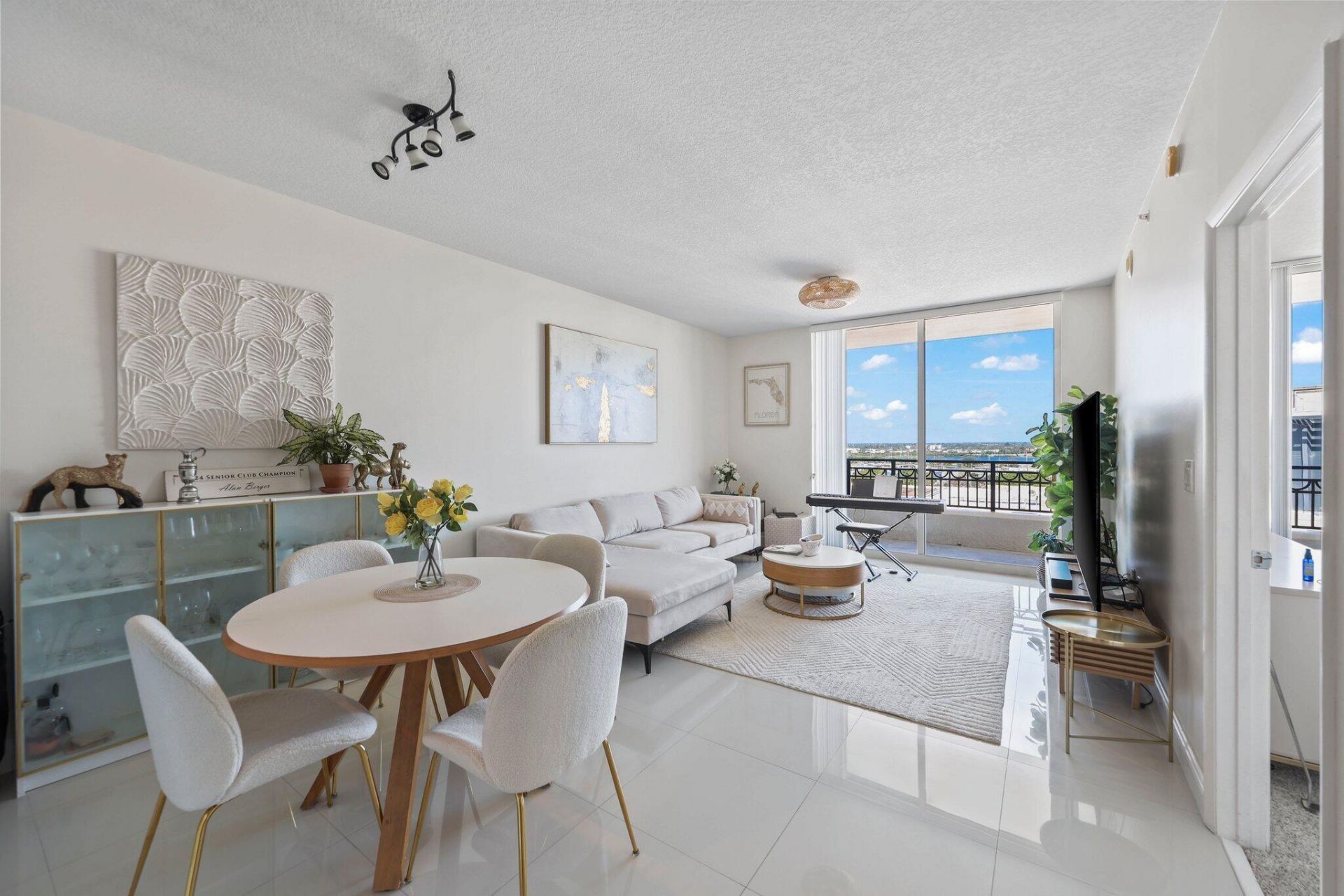550 Okeechobee Boulevard, Unit 1421, West Palm Beach, FL 33401 Photo