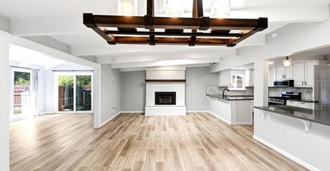 6860 Pocket Rd, Sacramento, CA 95831 Photo