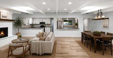 6860 Pocket Rd, Sacramento, CA 95831 Photo