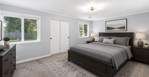 6860 Pocket Rd, Sacramento, CA 95831 Photo