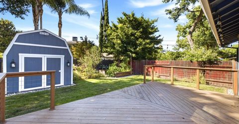 6860 Pocket Rd, Sacramento, CA 95831 Photo