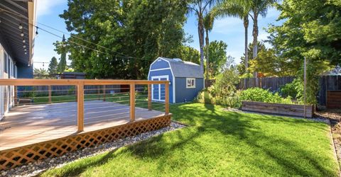 6860 Pocket Rd, Sacramento, CA 95831 Photo
