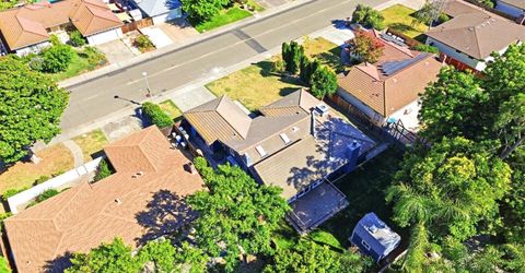 6860 Pocket Rd, Sacramento, CA 95831 Photo