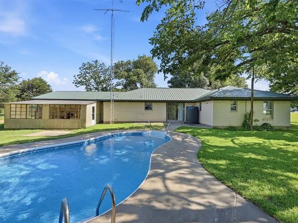 1746 Fm 678 , Gainesville, TX 76240