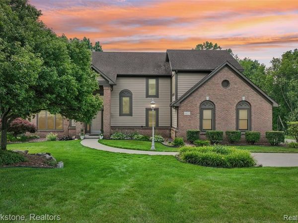 6423 Southampton Drive, Independence Twp, MI 48346