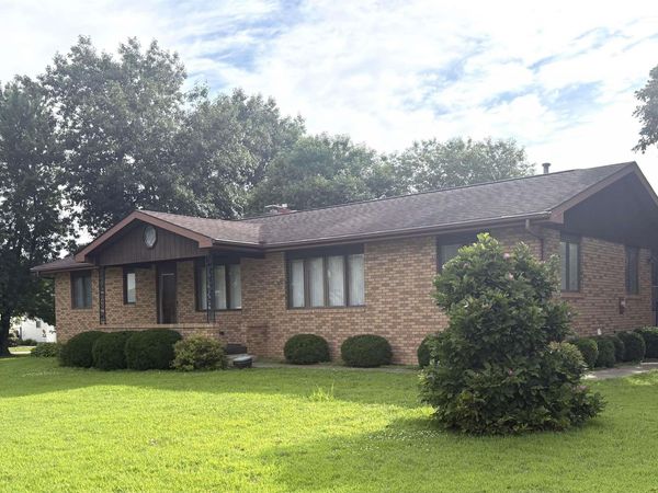 1135 Main Street, Jesup, IA 50648