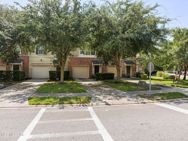4368 ELLIPSE Drive, Jacksonville, FL 32246