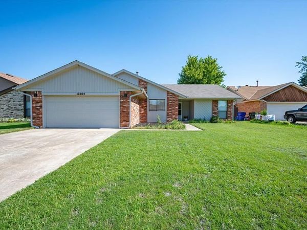 10605 Kristie Lane, Midwest City, OK 73130