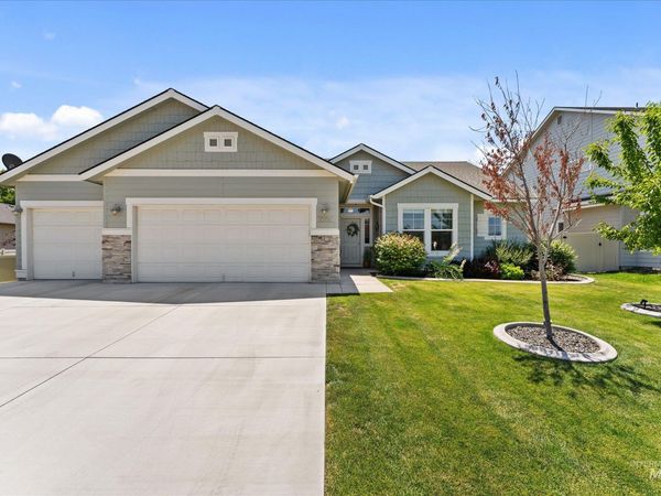 2959 W Sandalwood St, Meridian, ID 83646