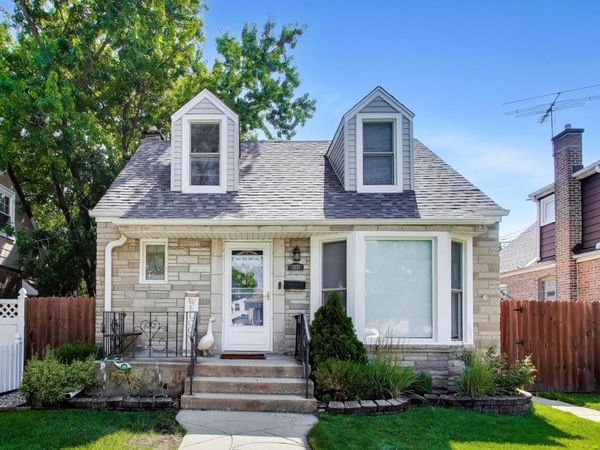 3221 N Plainfield Avenue , Chicago, IL 60634